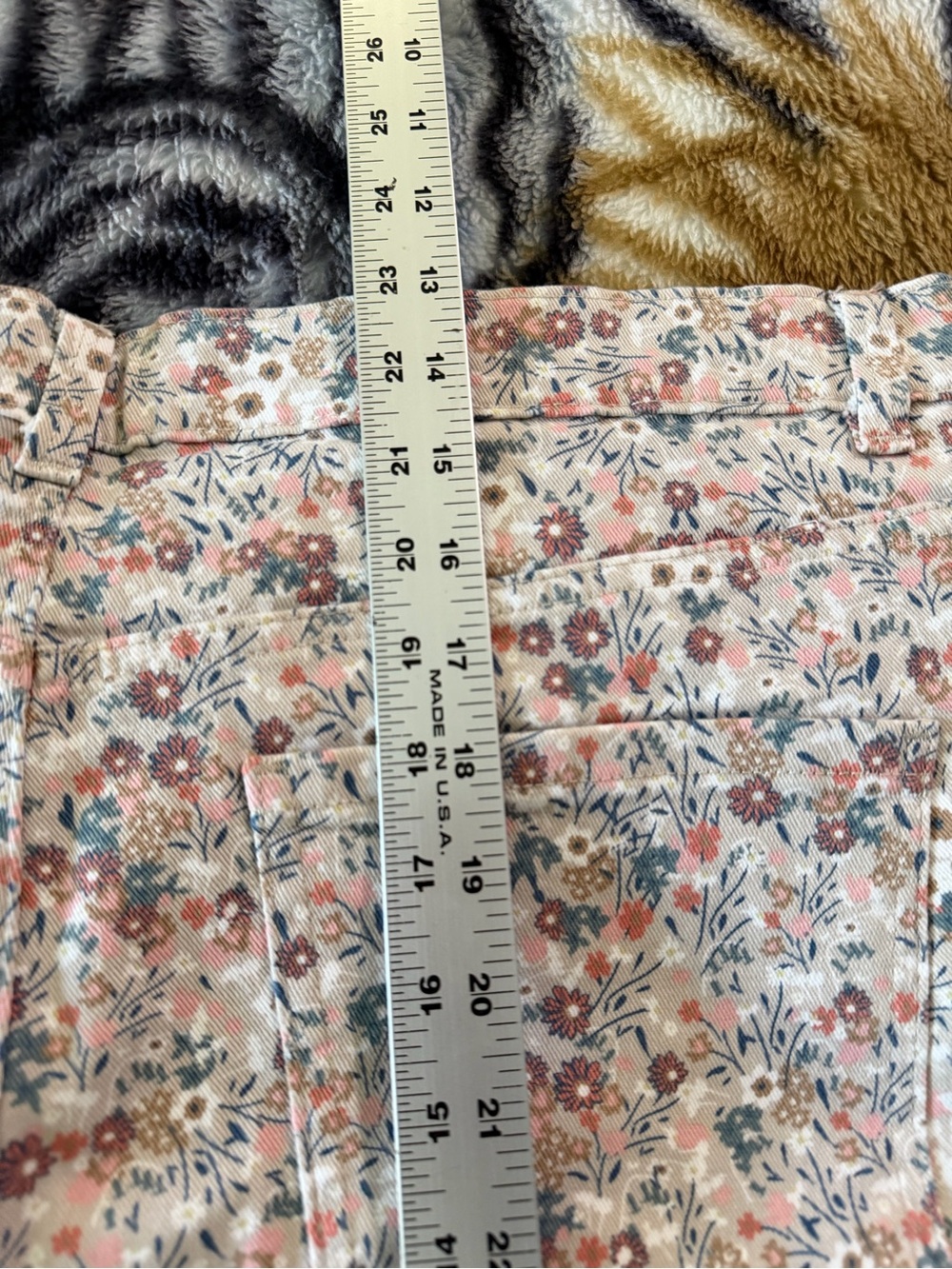 Gloria Vanderbilt Amanda Bermuda Shorts Women’s 16W Floral Stretch NWT - Picture 10 of 11